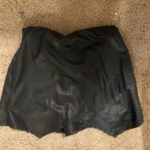 Leather skirt